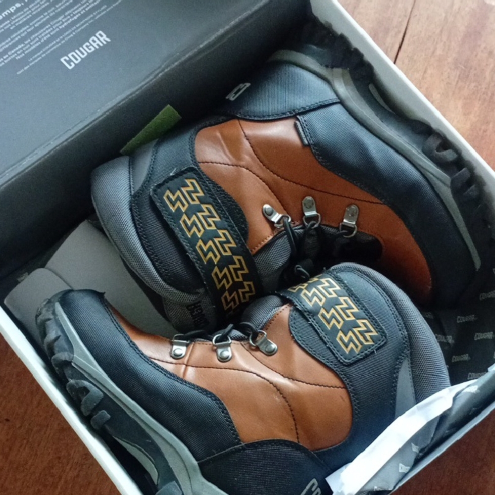 Cougar Kid's Black and Brown Snow Boots